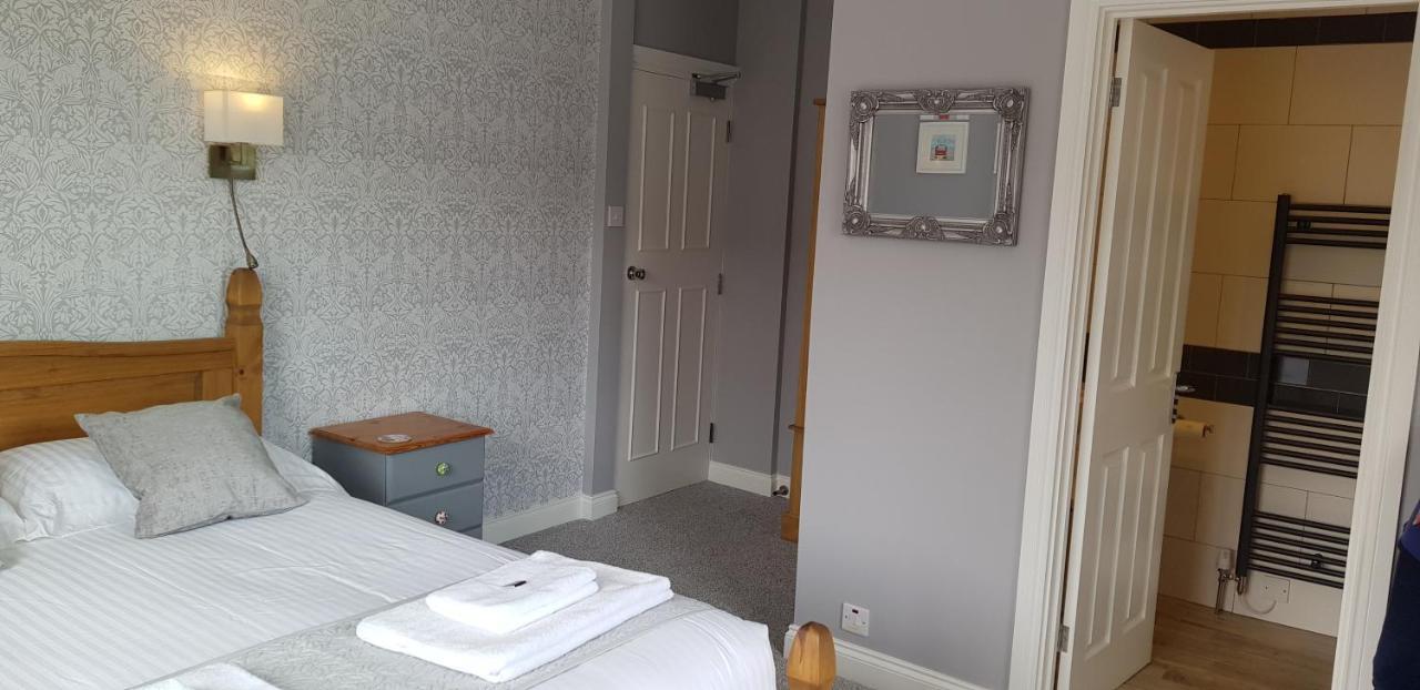 Hensleigh House Bed & Breakfast Charmouth Exterior foto
