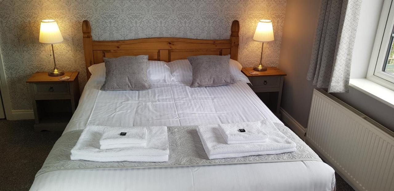 Hensleigh House Bed & Breakfast Charmouth Exterior foto